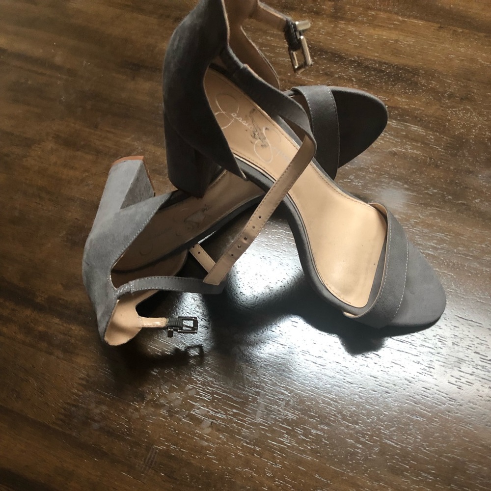 Jessica Simpson gray buckled ankle strap shoes
